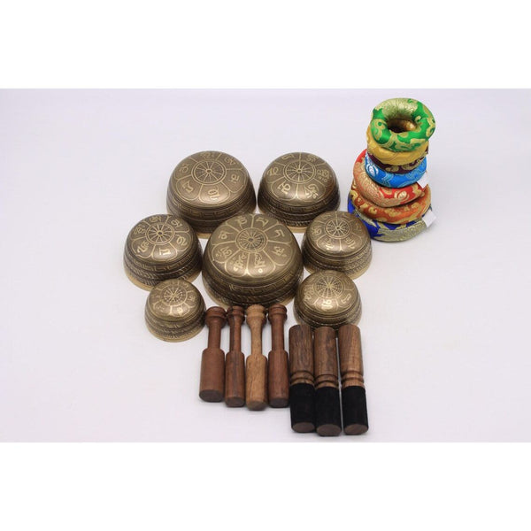 Set of 7 Chakra Align Singing Bowl Set