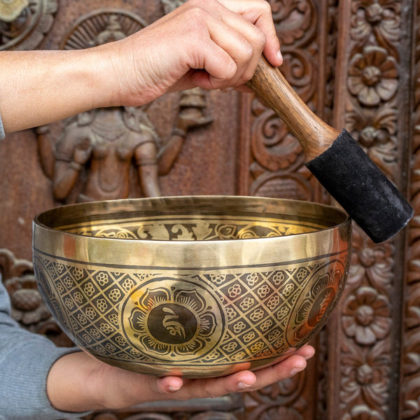 White Tara & Om Mantra Carved Singing Bowl
