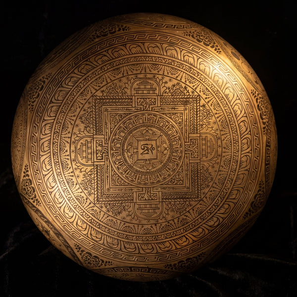 Giant Buddha Feet Standing Singing Bowl - Art Of Tibet